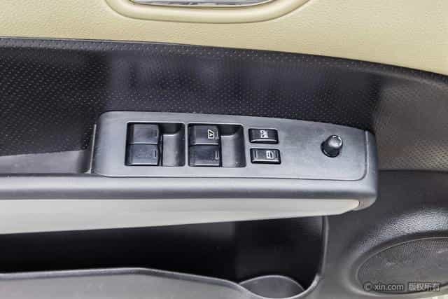 undefined undefined 2012-photo-12