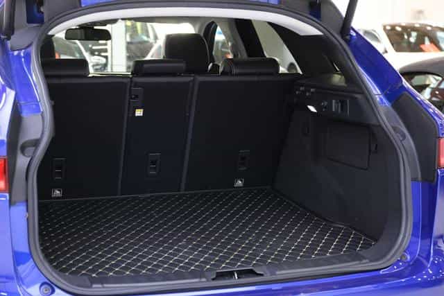 undefined undefined 2018-photo-23