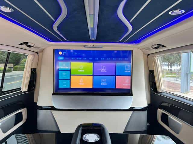 undefined undefined 2019-photo-11