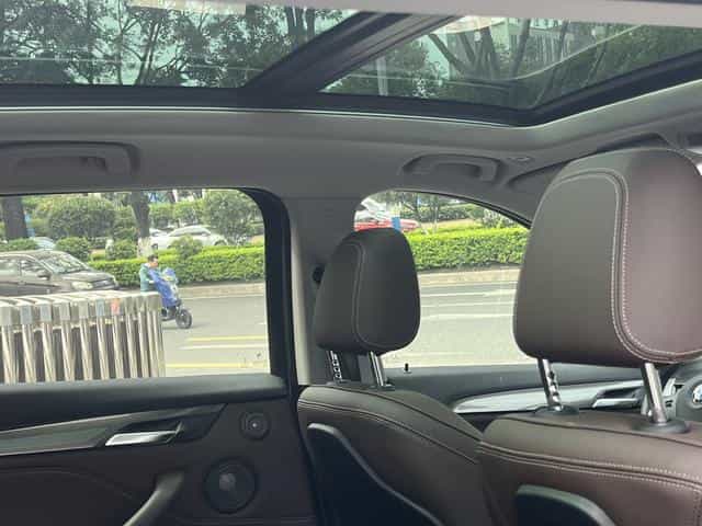 undefined undefined 2019-photo-17