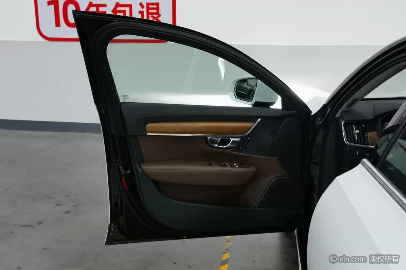 undefined undefined 2020-photo-11