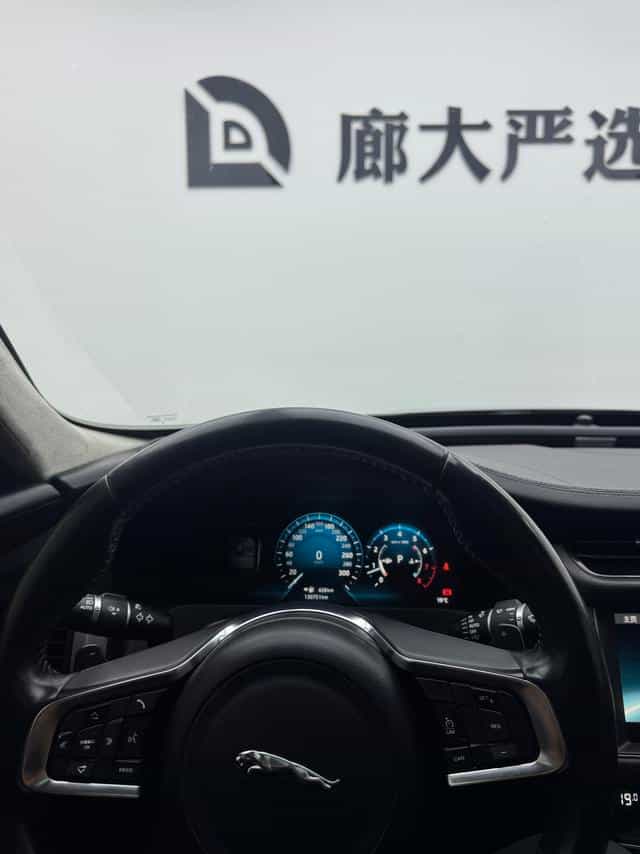undefined undefined 2018-photo-11