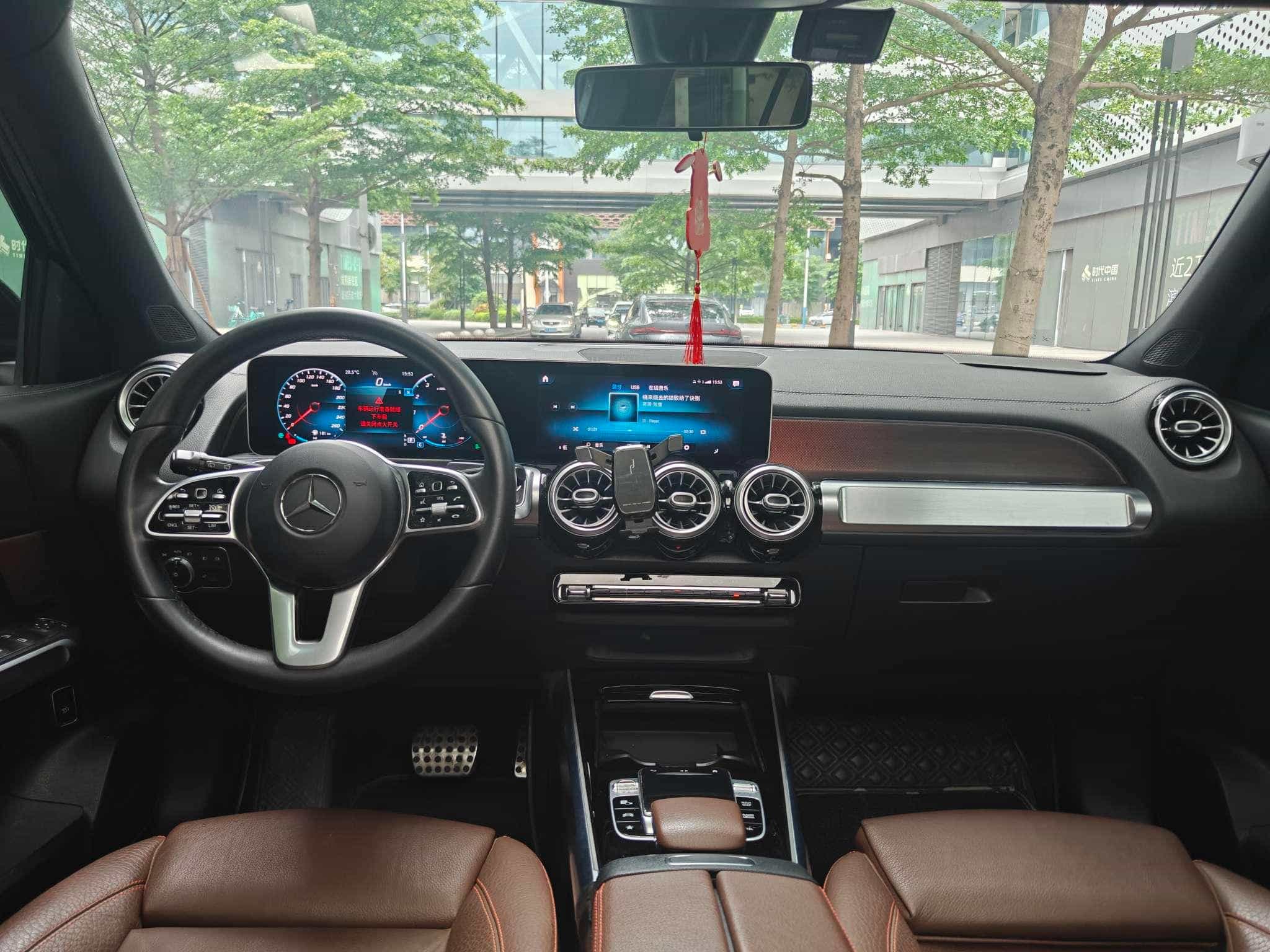 undefined undefined 2019-photo-9