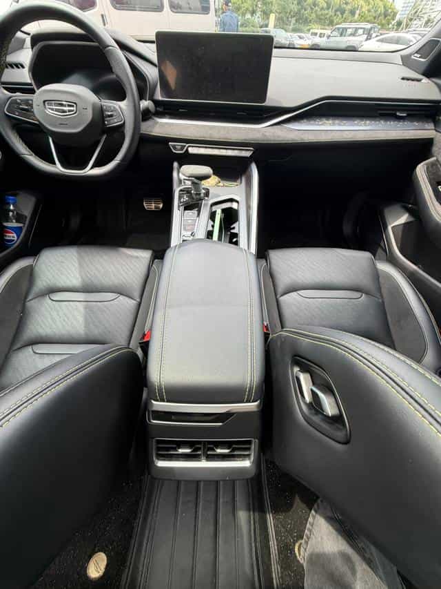 undefined undefined 2023-photo-17
