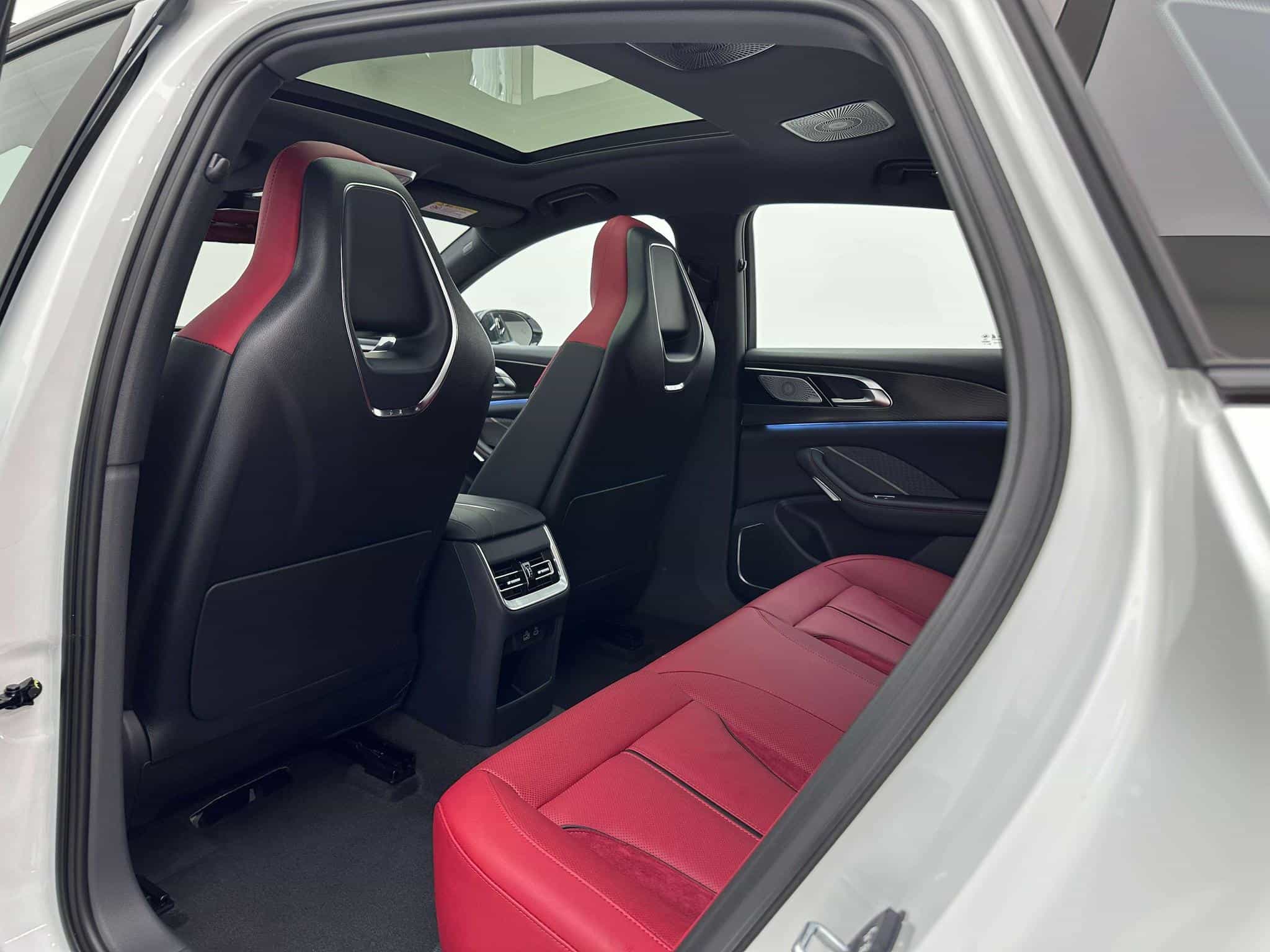 undefined undefined 2024-photo-23