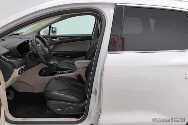 undefined undefined 2017-photo-13