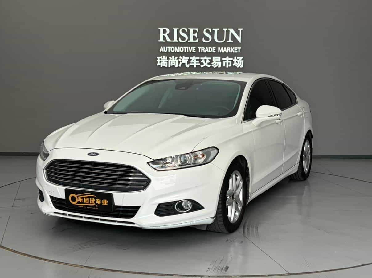 undefined undefined 2013-photo-1
