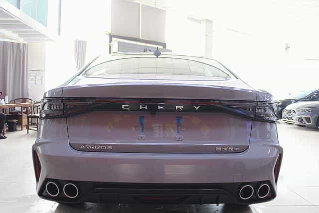 undefined undefined 2025-photo-3