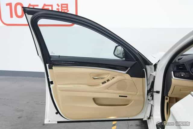 undefined undefined 2011-photo-11