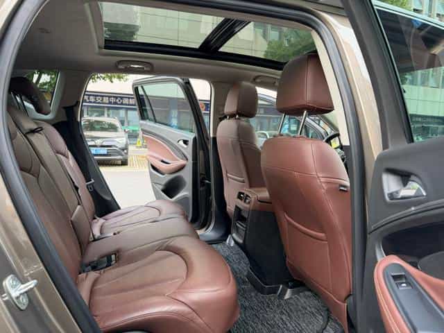 undefined undefined 2018-photo-8