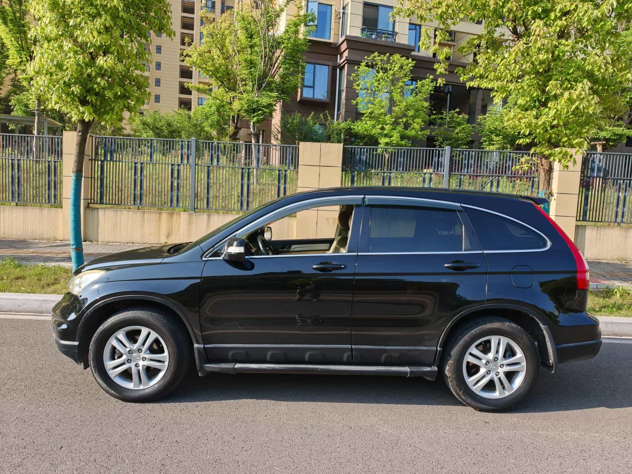 undefined undefined 2010-photo-8
