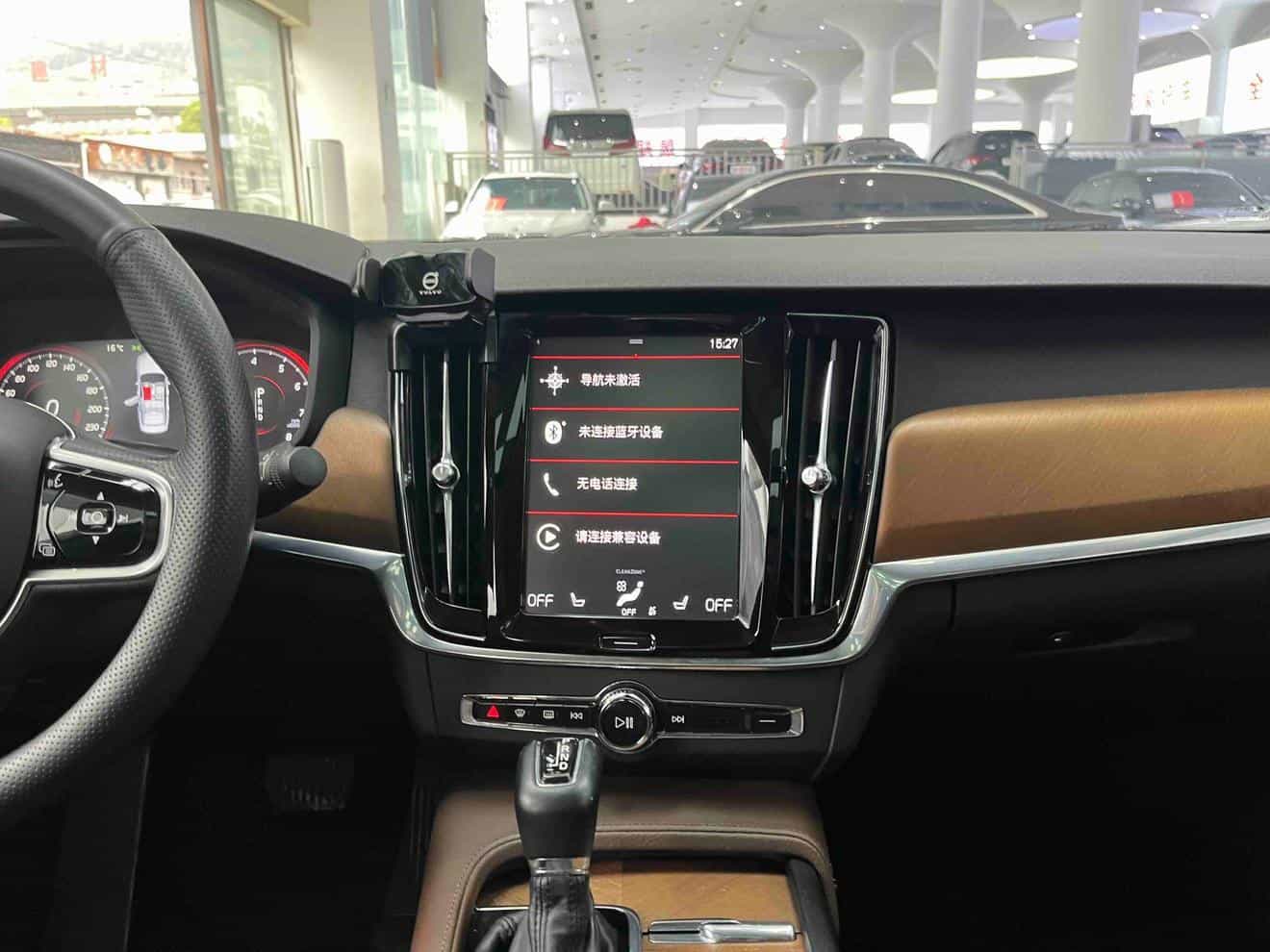 undefined undefined 2020-photo-16
