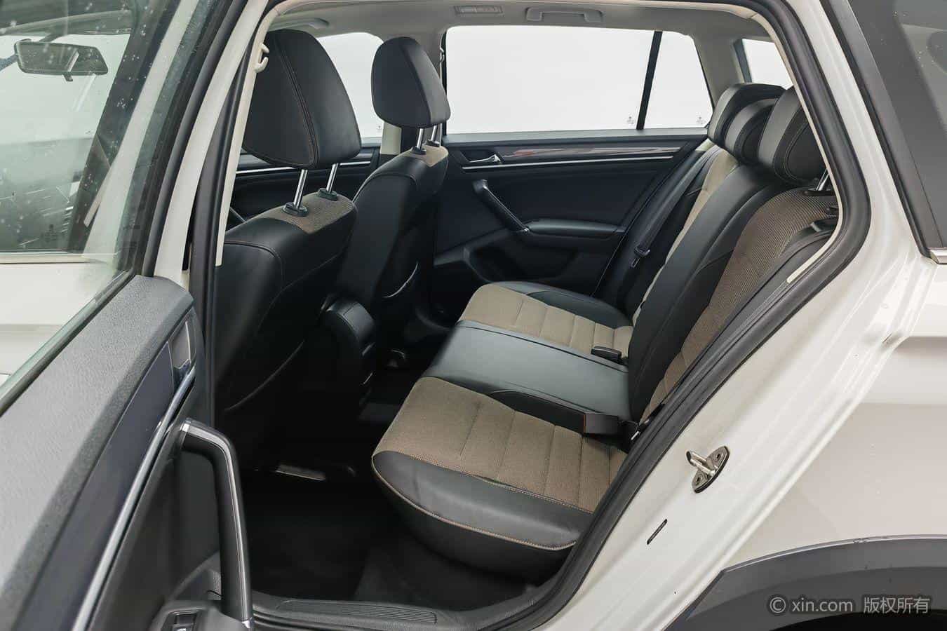 undefined undefined 2018-photo-19
