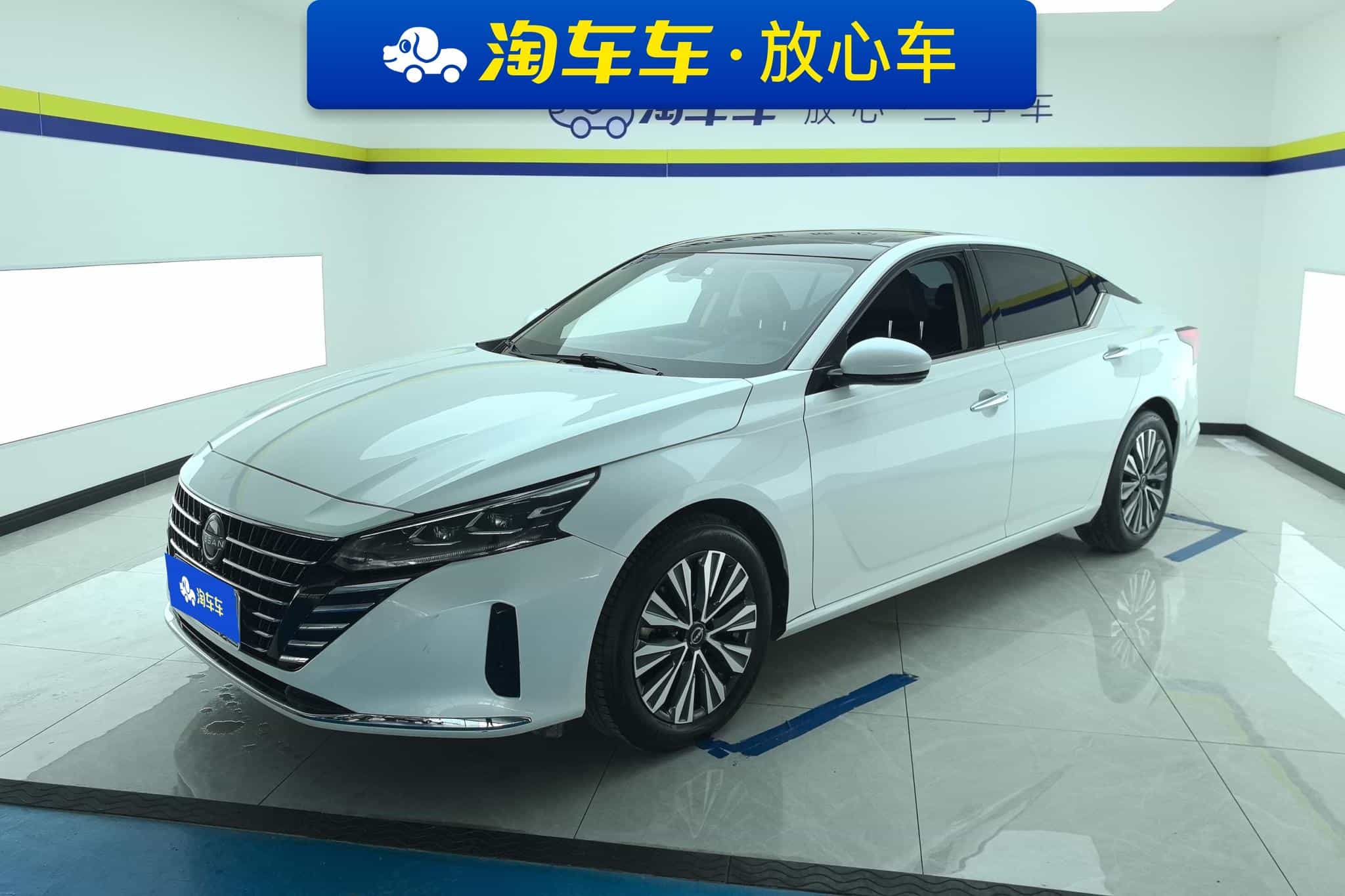 undefined undefined 2022-photo-1