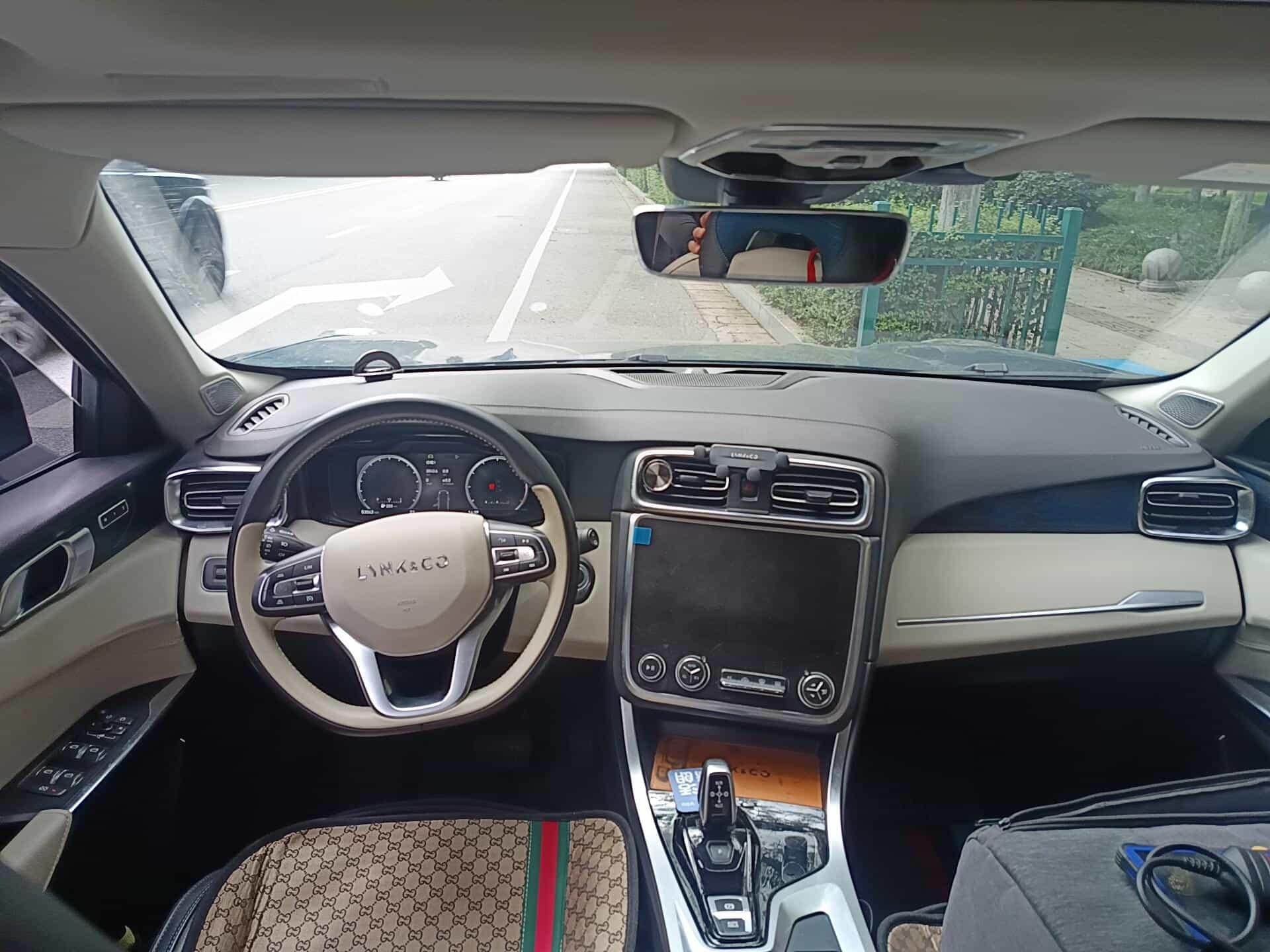 undefined undefined 2019-photo-10