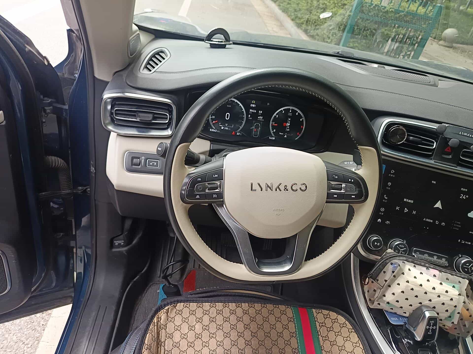 undefined undefined 2019-photo-11