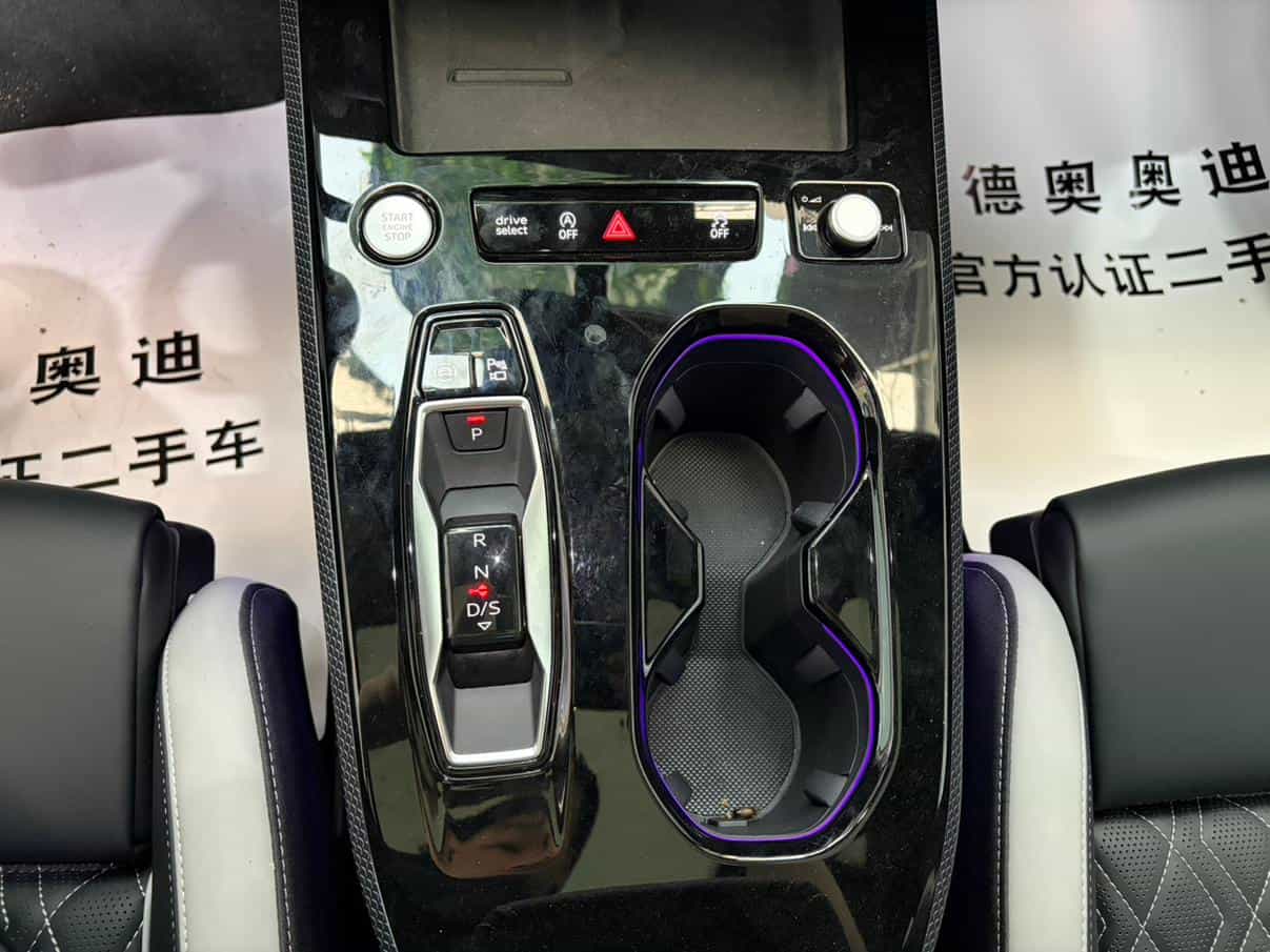 undefined undefined 2026-photo-10