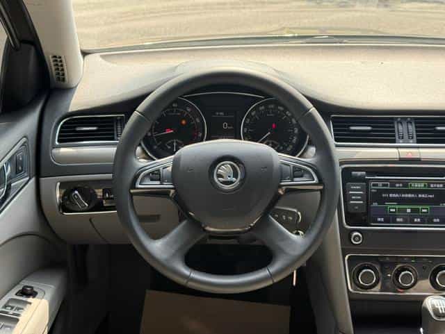 undefined undefined 2013-photo-13