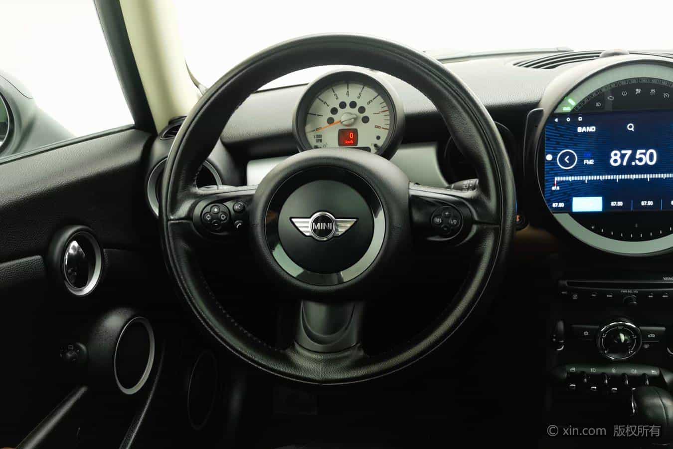 undefined undefined 2011-photo-15