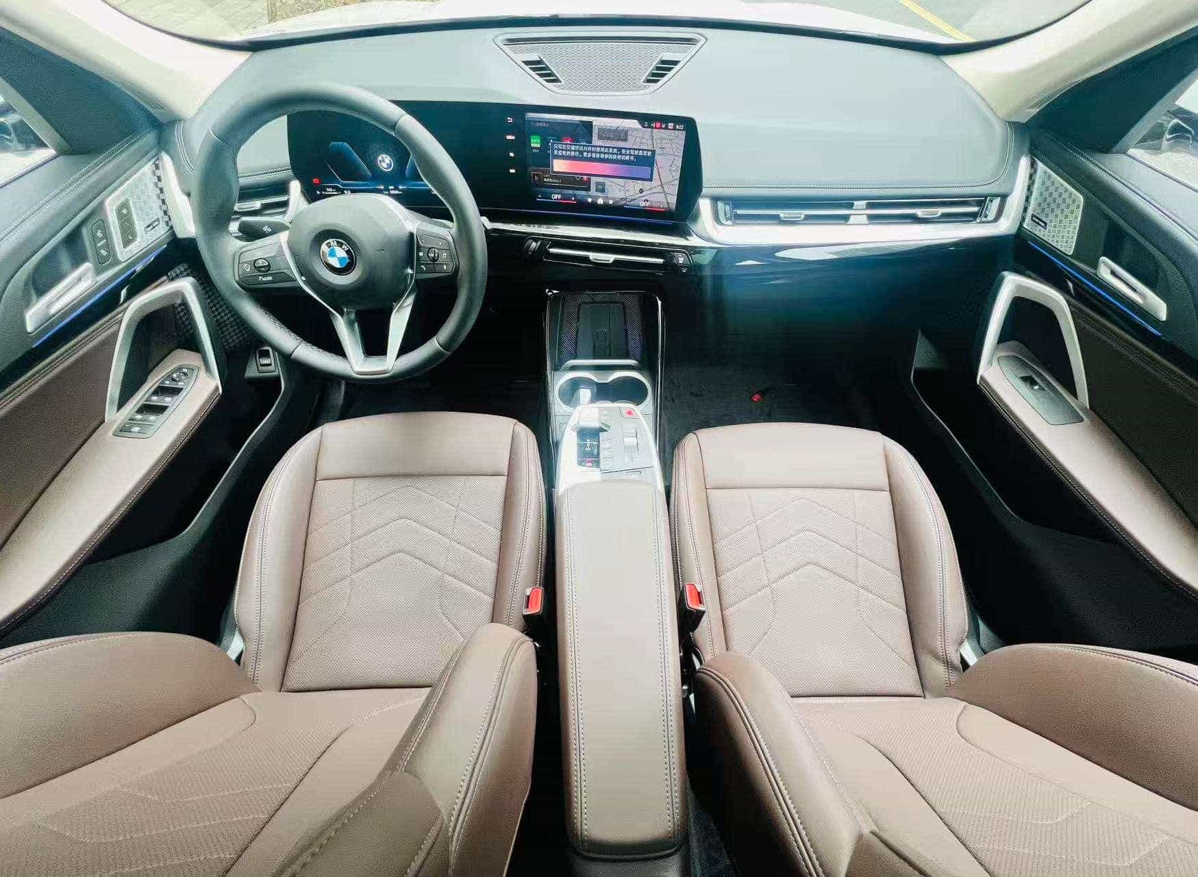 undefined undefined 2025-photo-16