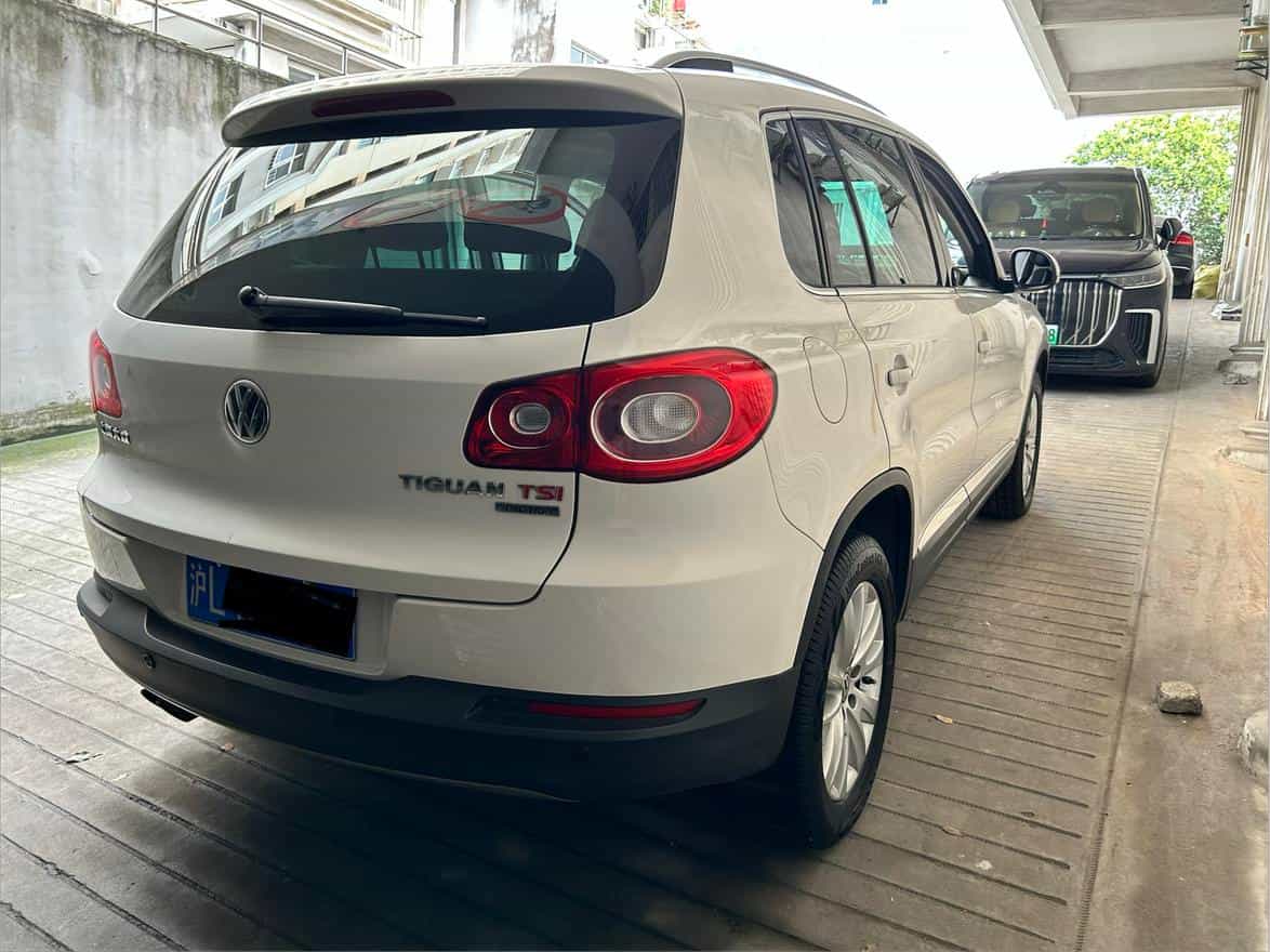 undefined undefined 2010-photo-4