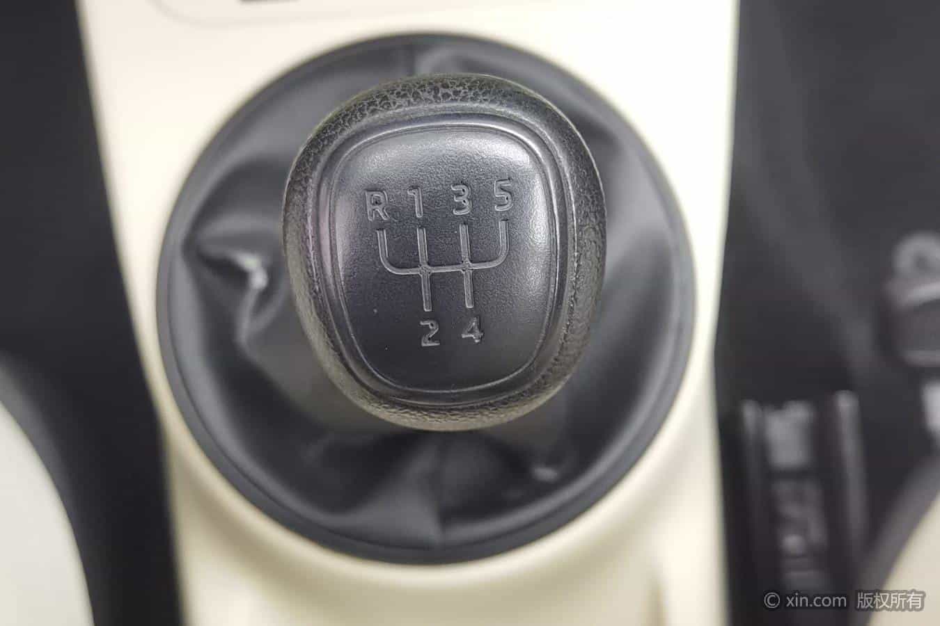 undefined undefined 2012-photo-17