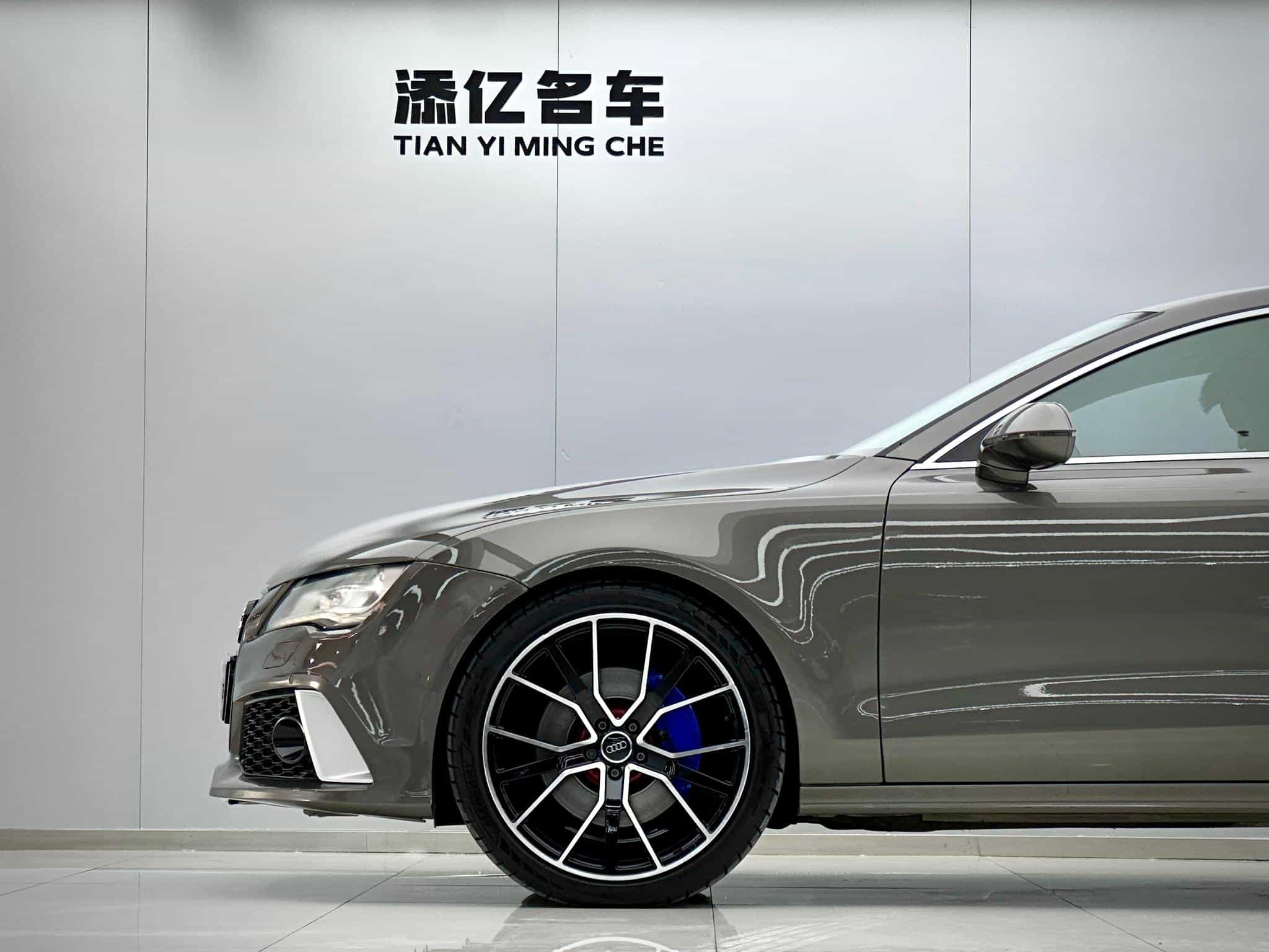 undefined undefined 2012-photo-10