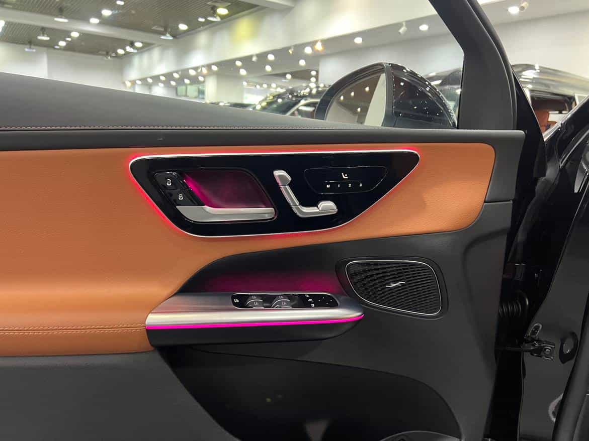 undefined undefined 2025-photo-17
