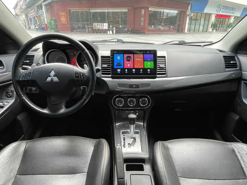 undefined undefined 2011-photo-13