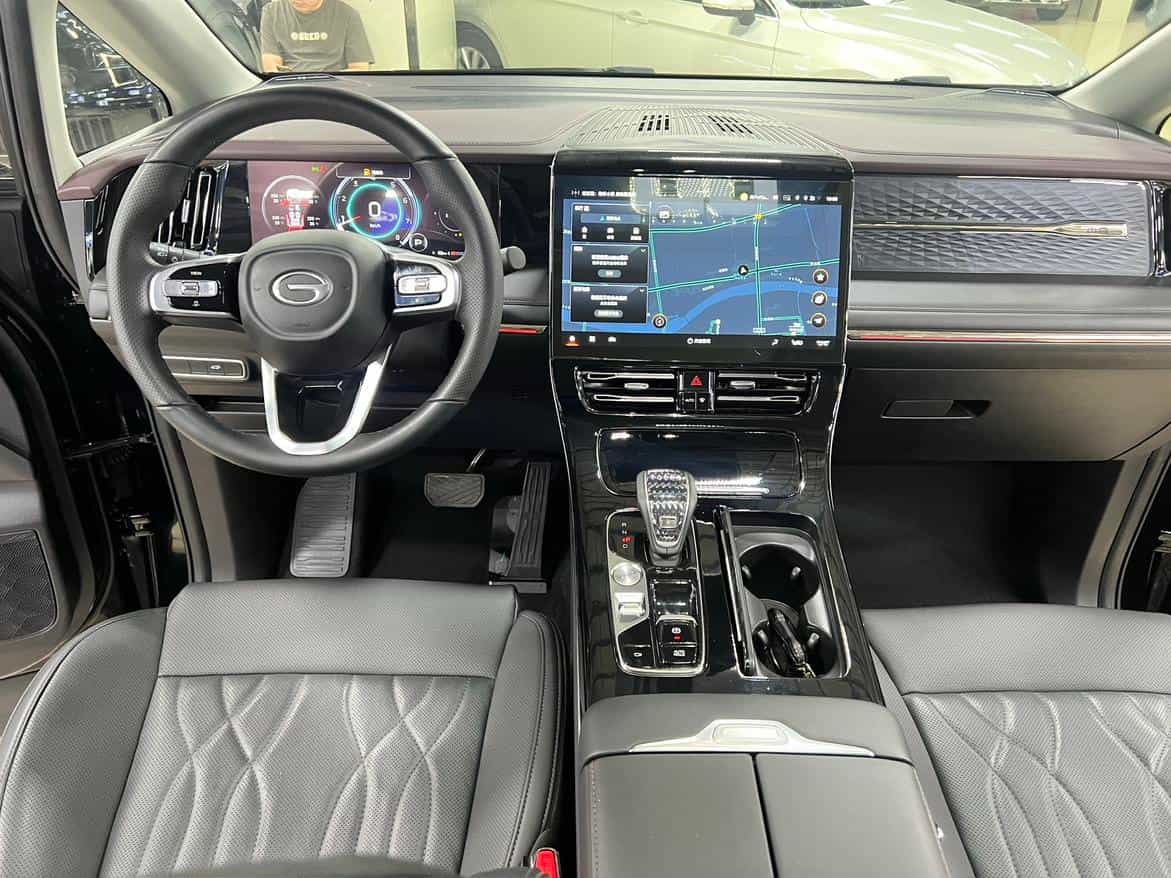 undefined undefined 2024-photo-12