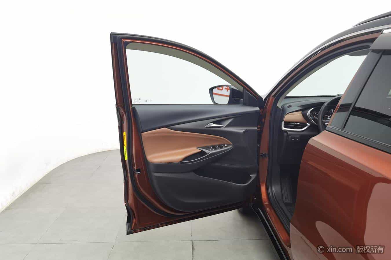 undefined undefined 2020-photo-11