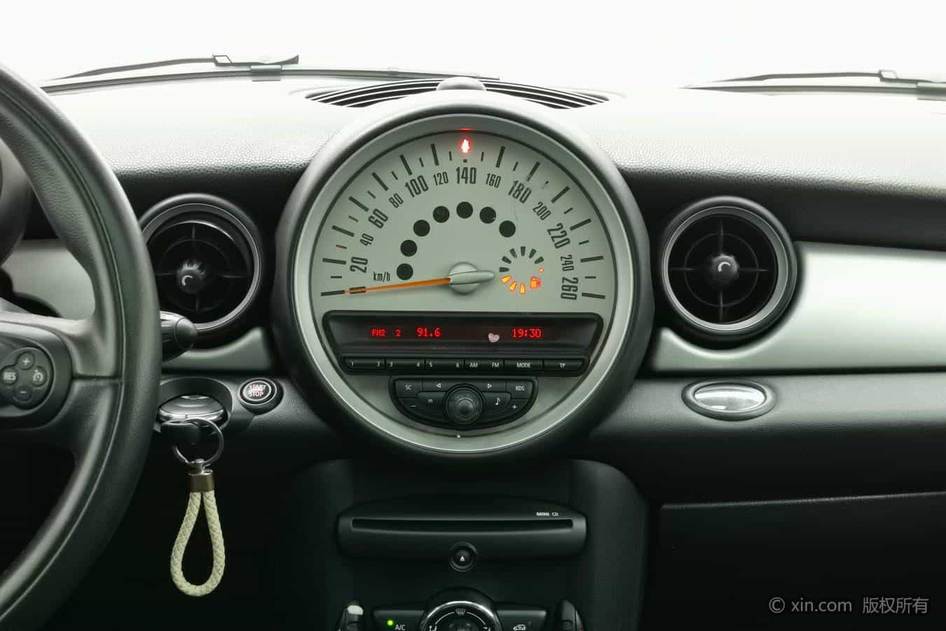 undefined undefined 2011-photo-16