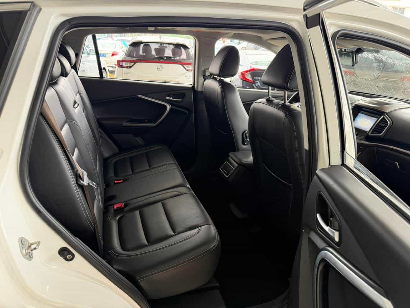 undefined undefined 2017-photo-13