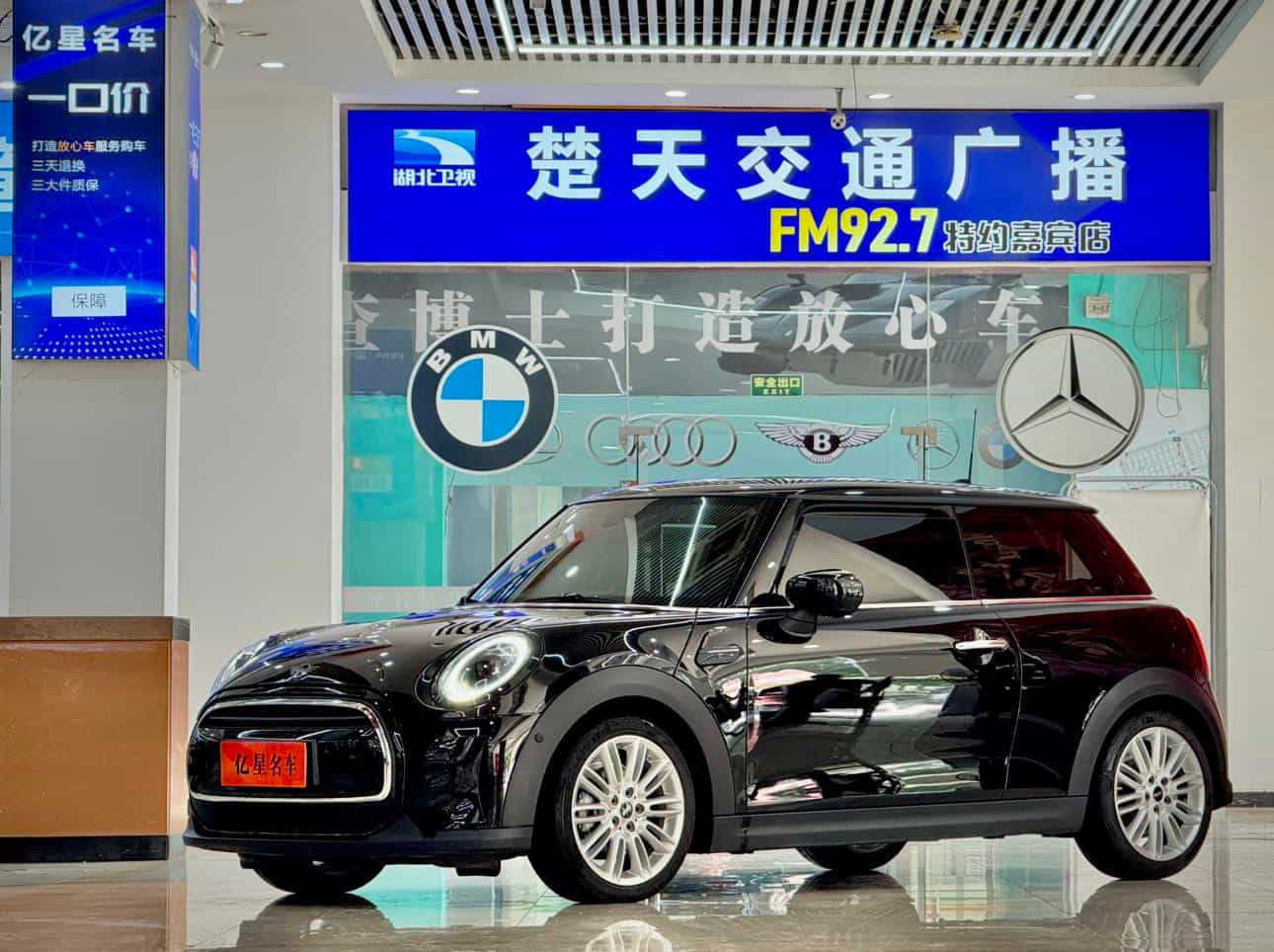 undefined undefined 2022-photo-1