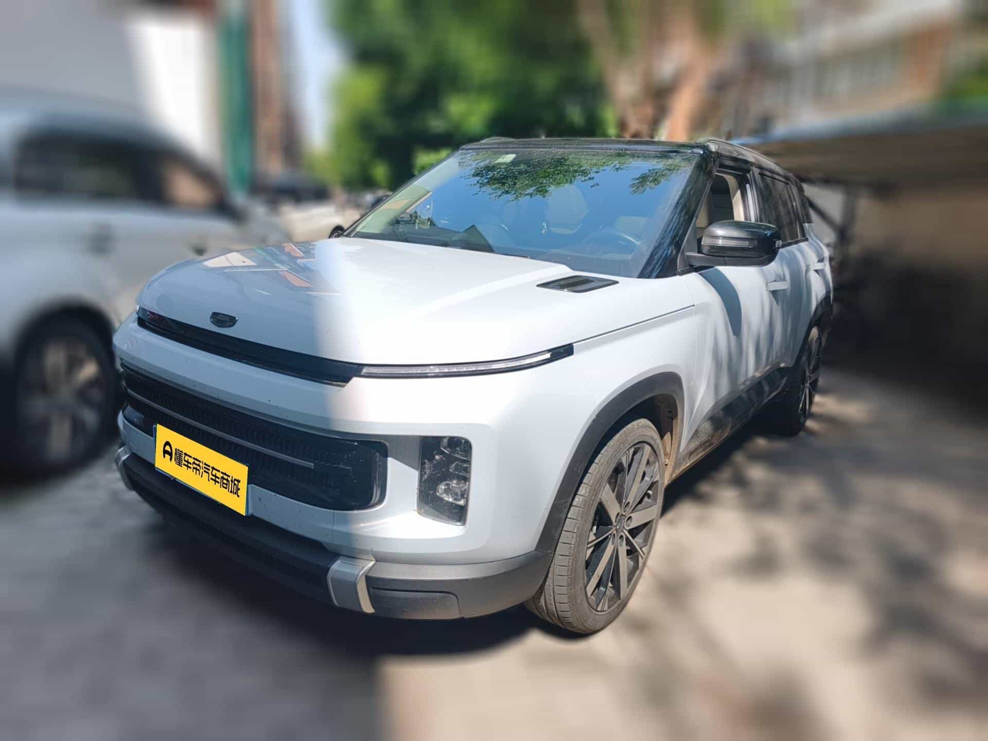 undefined undefined 2023-photo-1