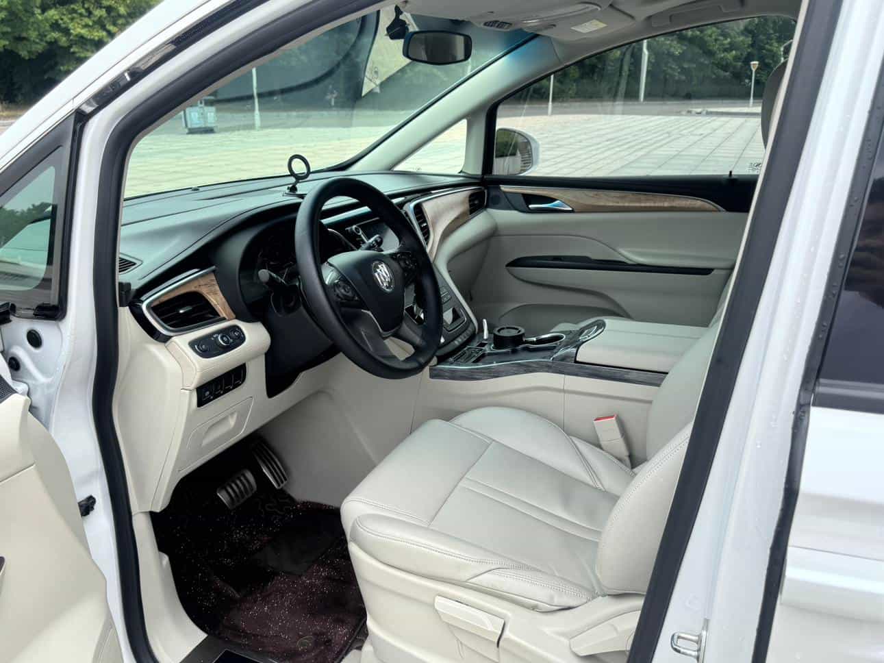 undefined undefined 2017-photo-4