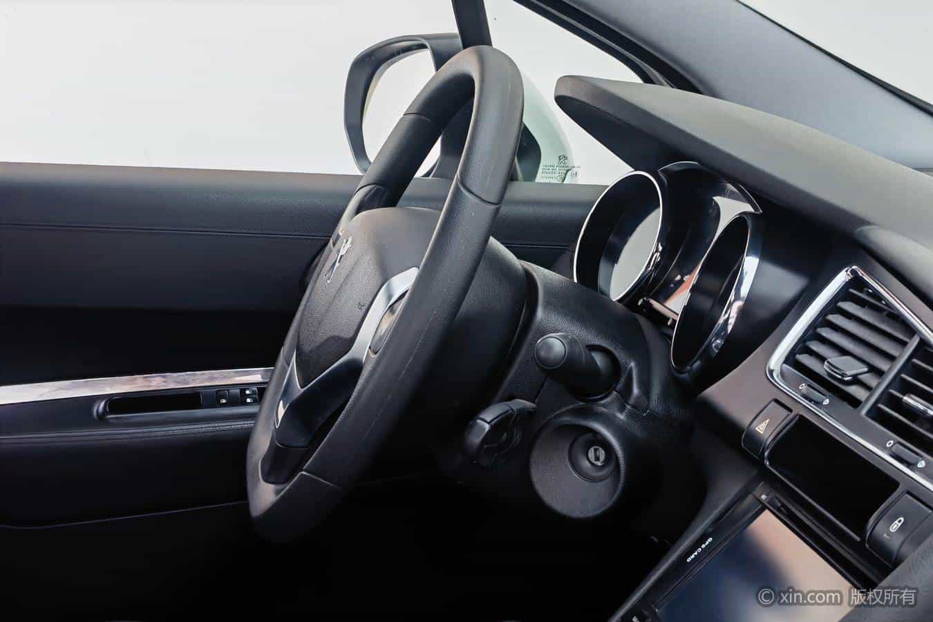 undefined undefined 2015-photo-23