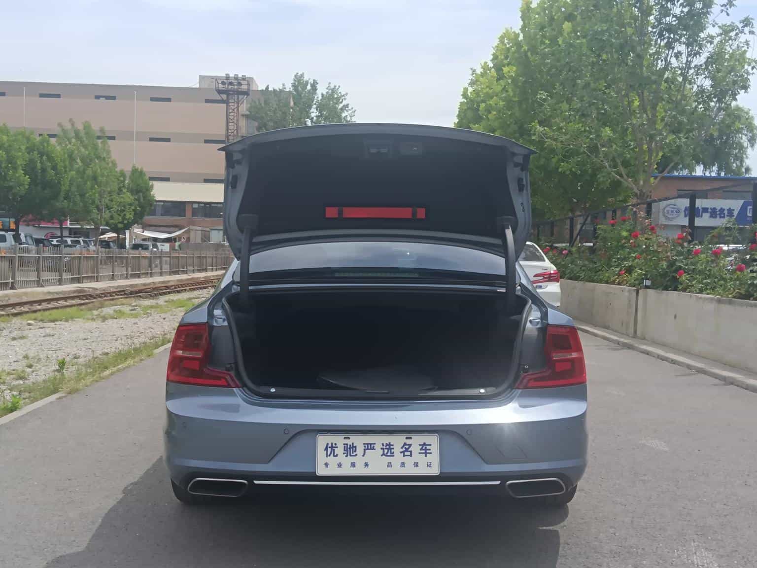 undefined undefined 2018-photo-10