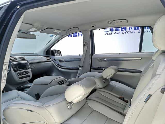 undefined undefined 2011-photo-15