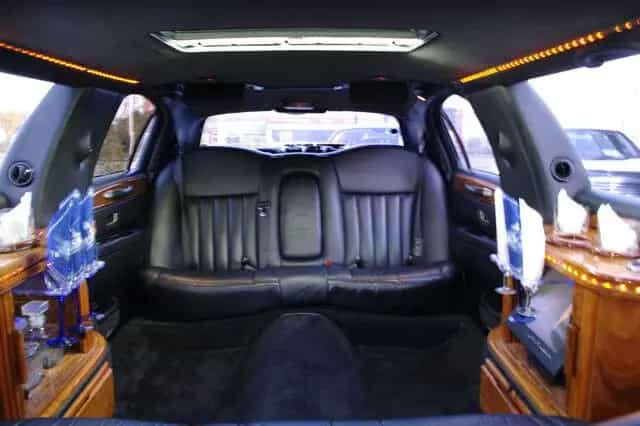 Lincoln Town Car *Kristal-Coach*Stretch-Limo*Tv*etc.. 12/2002-photo-10