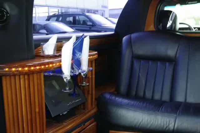 Lincoln Town Car *Kristal-Coach*Stretch-Limo*Tv*etc.. 12/2002-photo-6