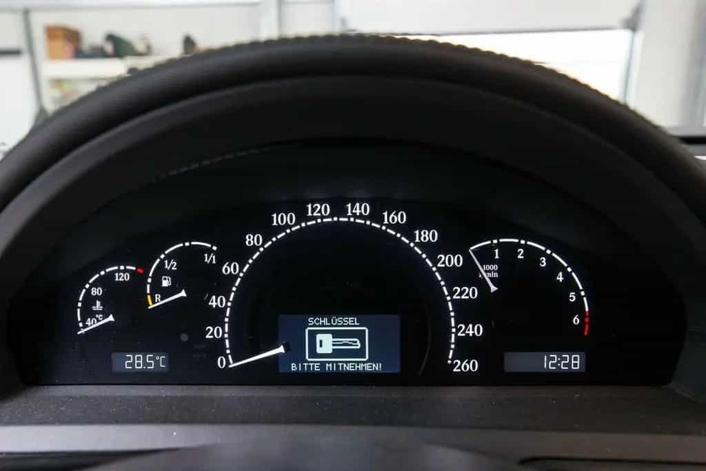 Maybach 57 Wertanlage  - zweifarbig in perfektem Zustand 09/2004-photo-11