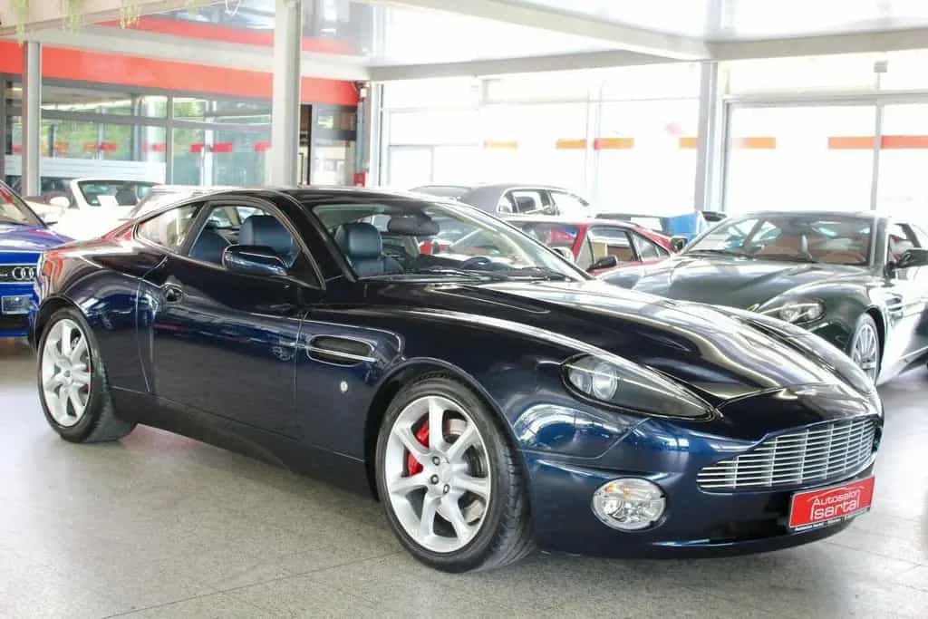 Aston Martin Vanquish V12 2+2 - dt. Fzg. - gr. KD neu 04/2004-photo-1