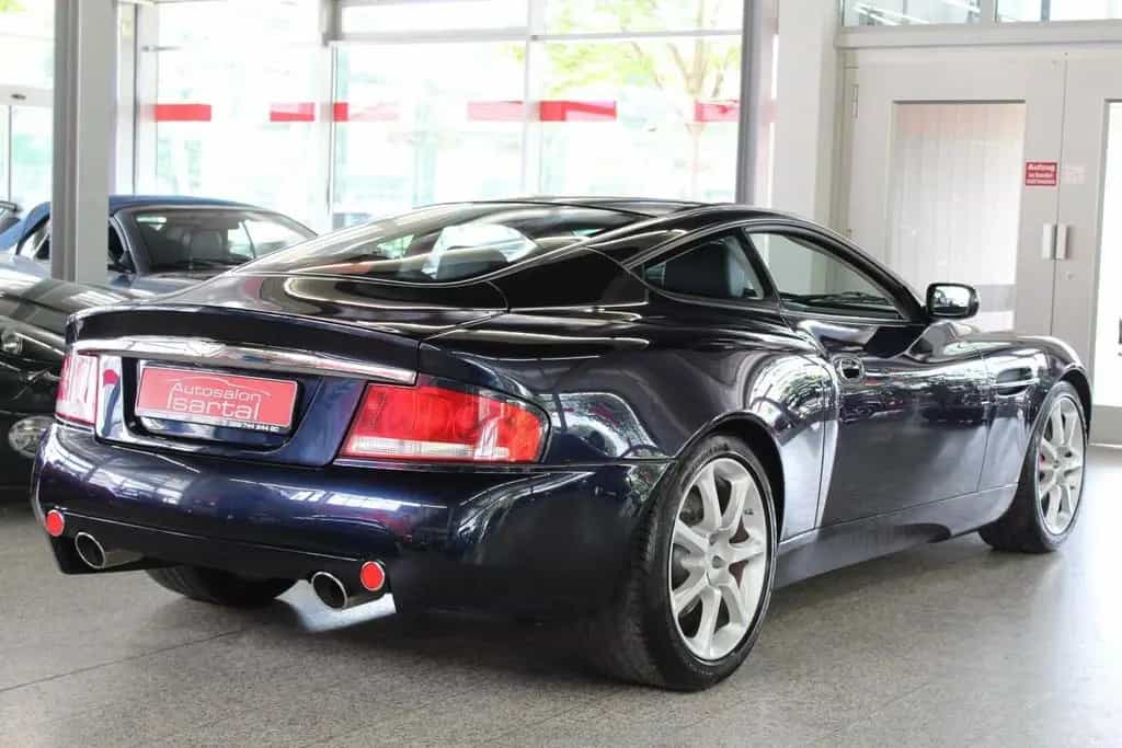 Aston Martin Vanquish V12 2+2 - dt. Fzg. - gr. KD neu 04/2004-photo-3