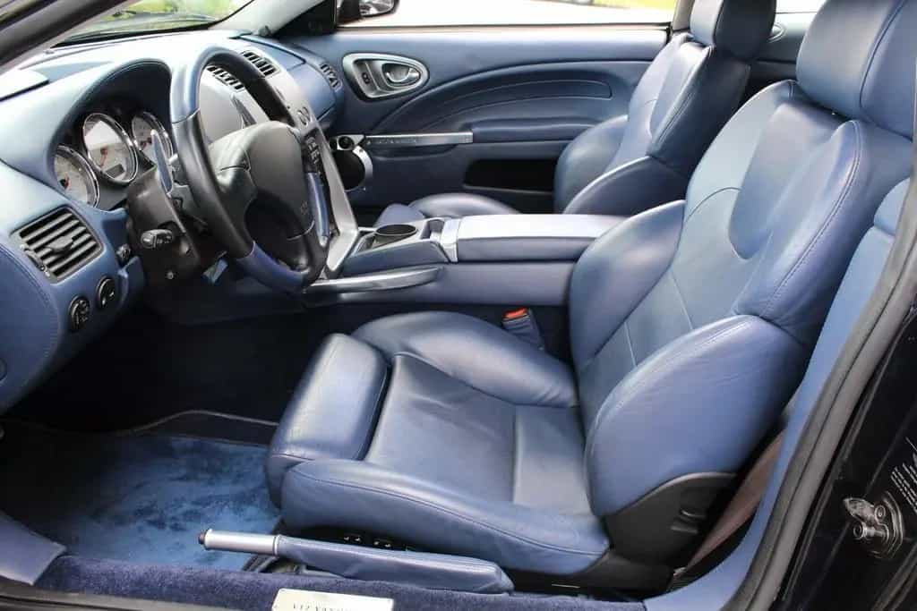 Aston Martin Vanquish V12 2+2 - dt. Fzg. - gr. KD neu 04/2004-photo-8