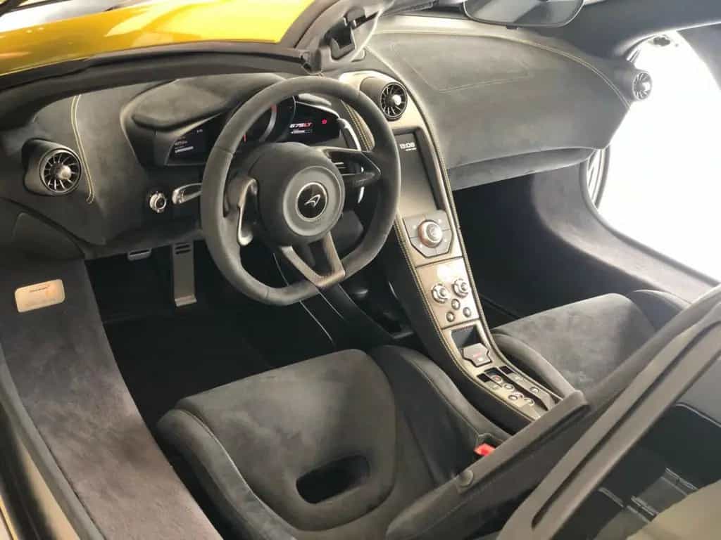 McLaren 675LT Spider 07/2016-photo-5