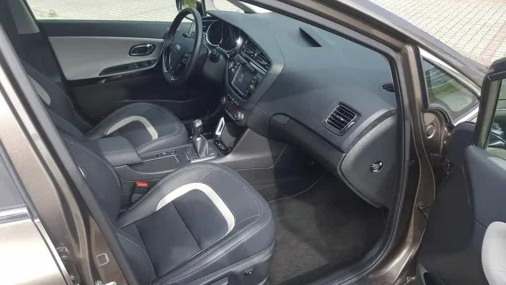 Kia Ceed SW 1.6 Platinum LEDER DACH NAVI BI-XENON 07/2017-photo-12