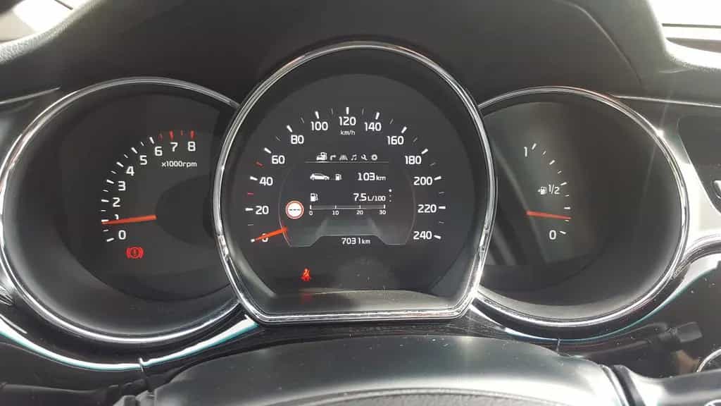 Kia Ceed SW 1.6 Platinum LEDER DACH NAVI BI-XENON 07/2017-photo-14