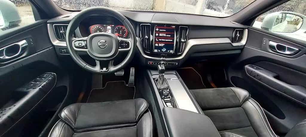 Volvo XC60 R-Design T5 Geartronic 2WD 07/2019-photo-8