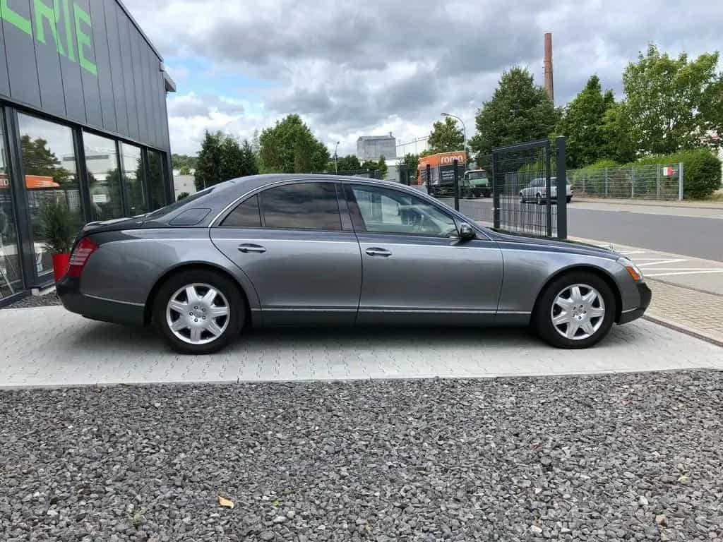Maybach 57 deutsche  Auslieferung 1. Hand, neuwertig 05/2003-photo-7